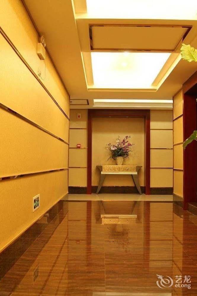 Ronghe Holiday Hotel Shiyan  Экстерьер фото